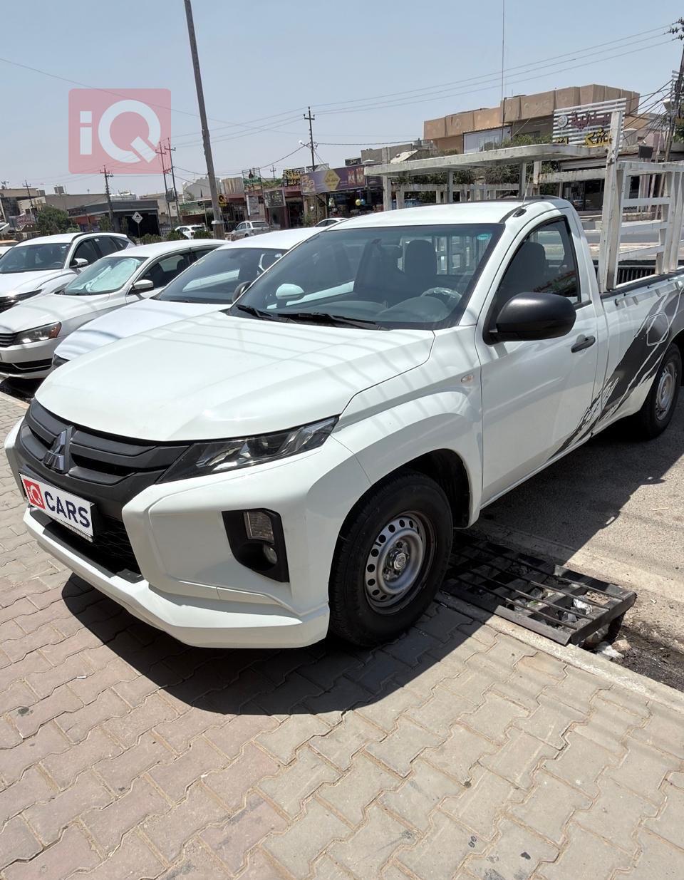 ميتسوبيشي L200